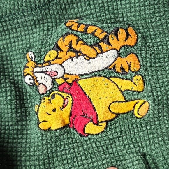 Mickey INC kids Winnie the Pooh green long sleeve baby - Picture 2 of 5